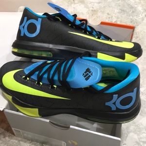 Nike KD VI Sneakers